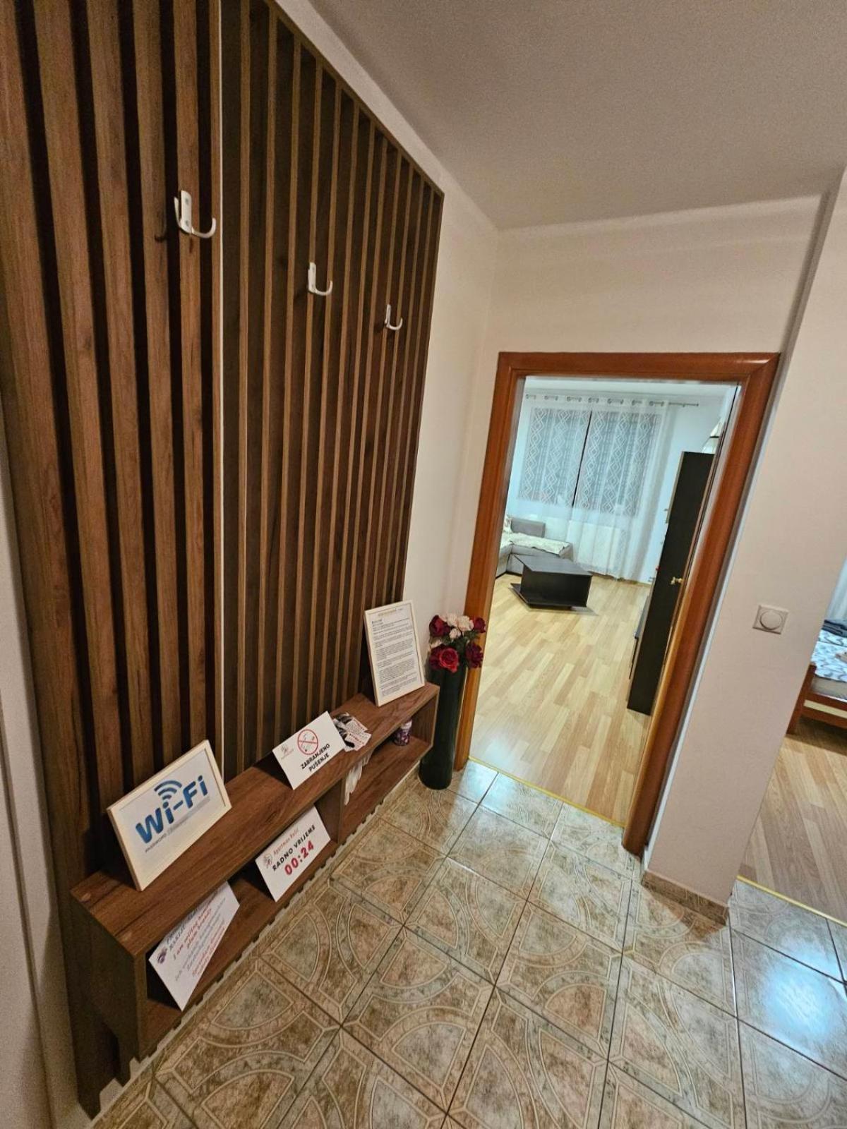 Apartman Basic Doboj Extérieur photo