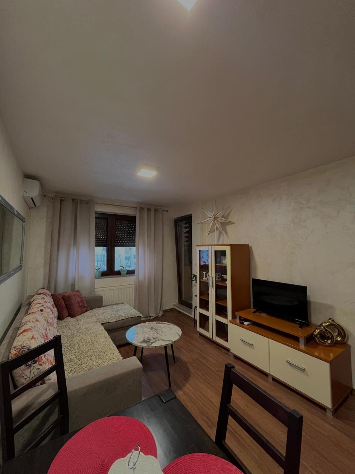 Apartman Basic Doboj Extérieur photo